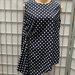 ALBERTO MAKALI Side Pleating Sleeveless Top